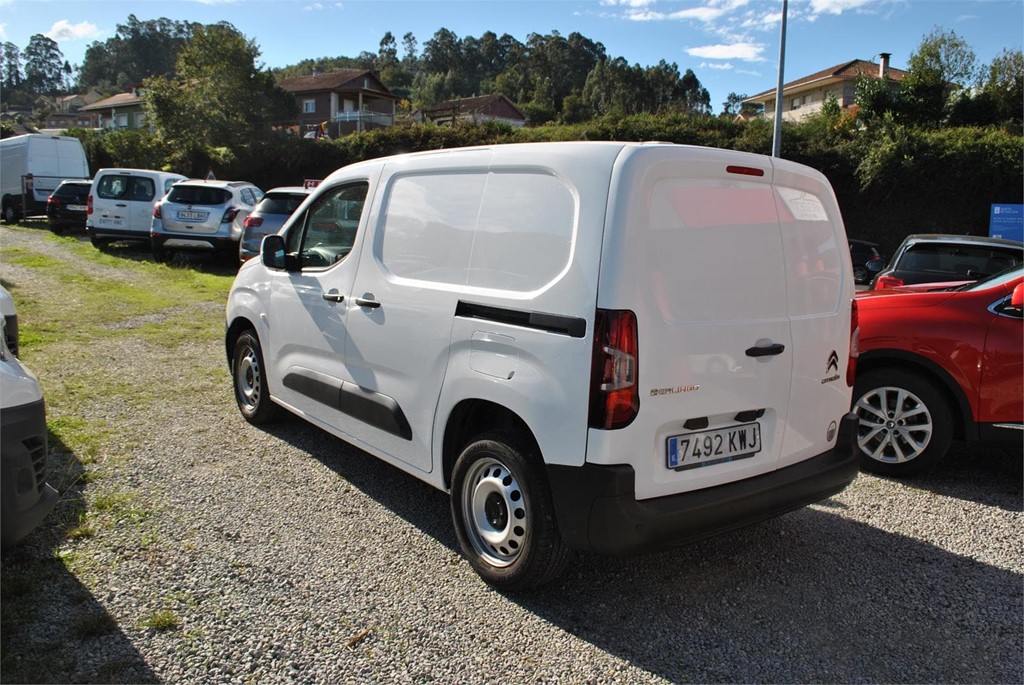 Foto 5 CITROEN BERLINGO TRES PLAZAS DOBLE PUERTA LATERAL